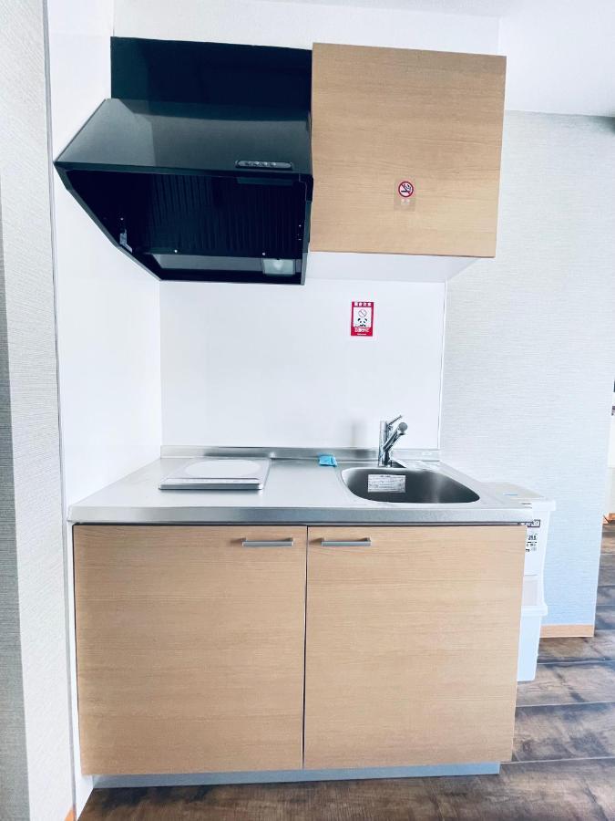 Dongjing Central: Cozy With Convenient Metro Access Apartment *